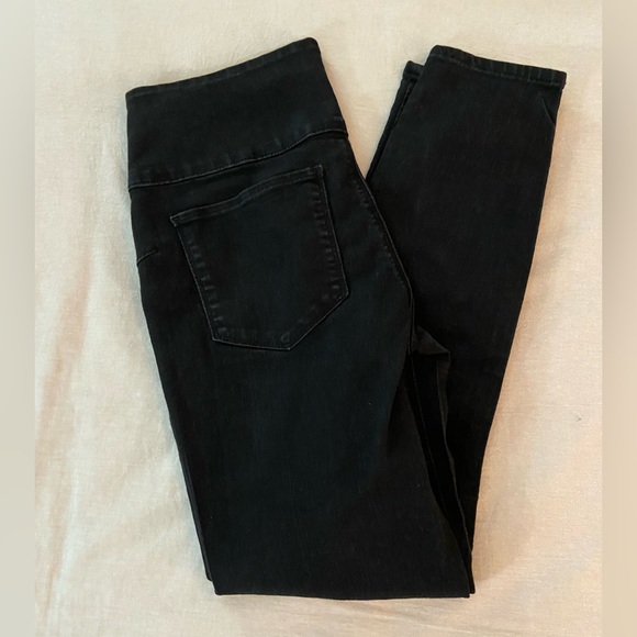 Spanx by Sarah Blakely Jeans - Picture 9 of 9